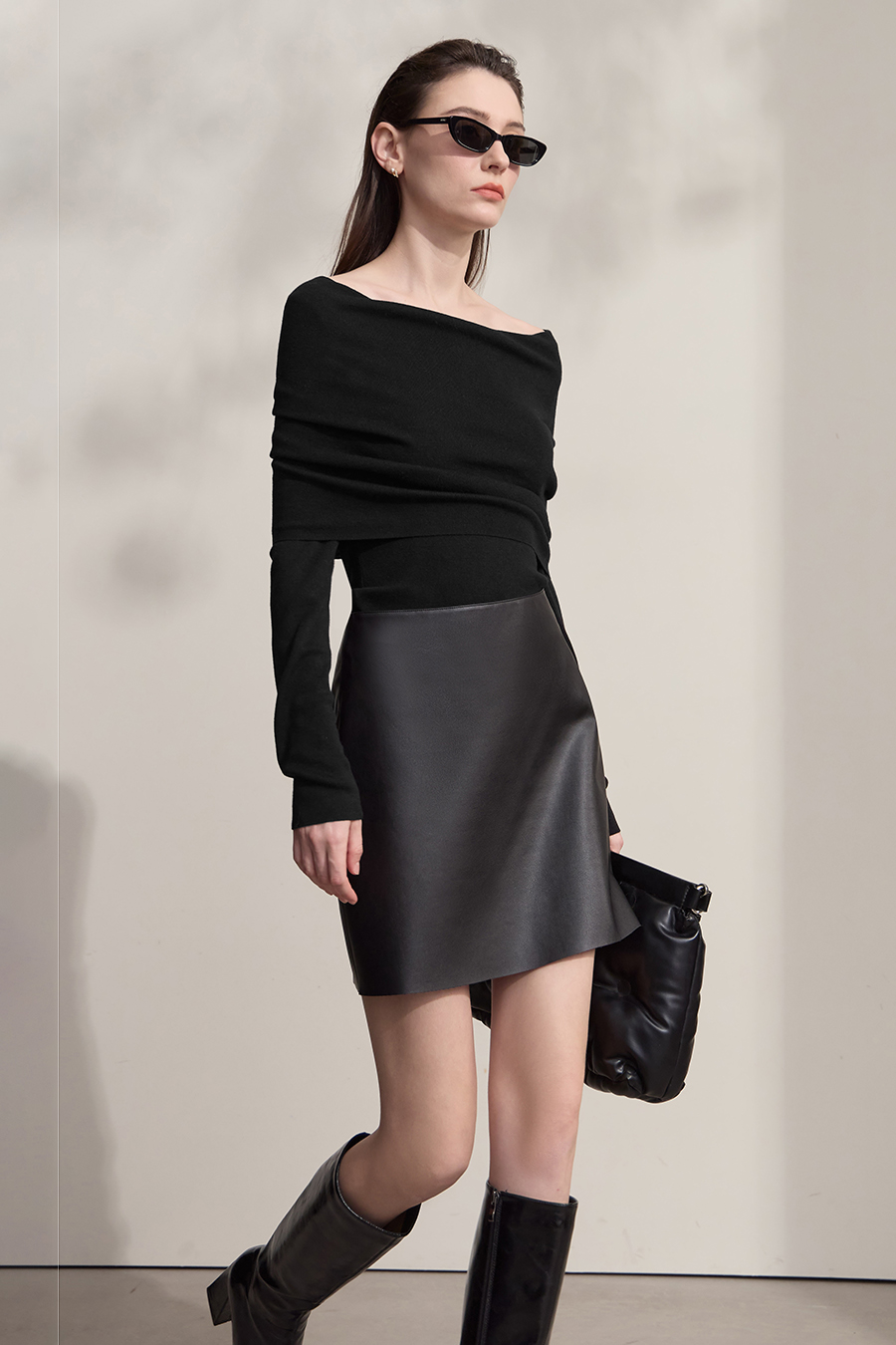 Slouchy Neck Slim Sweater|AMII-AMII.com