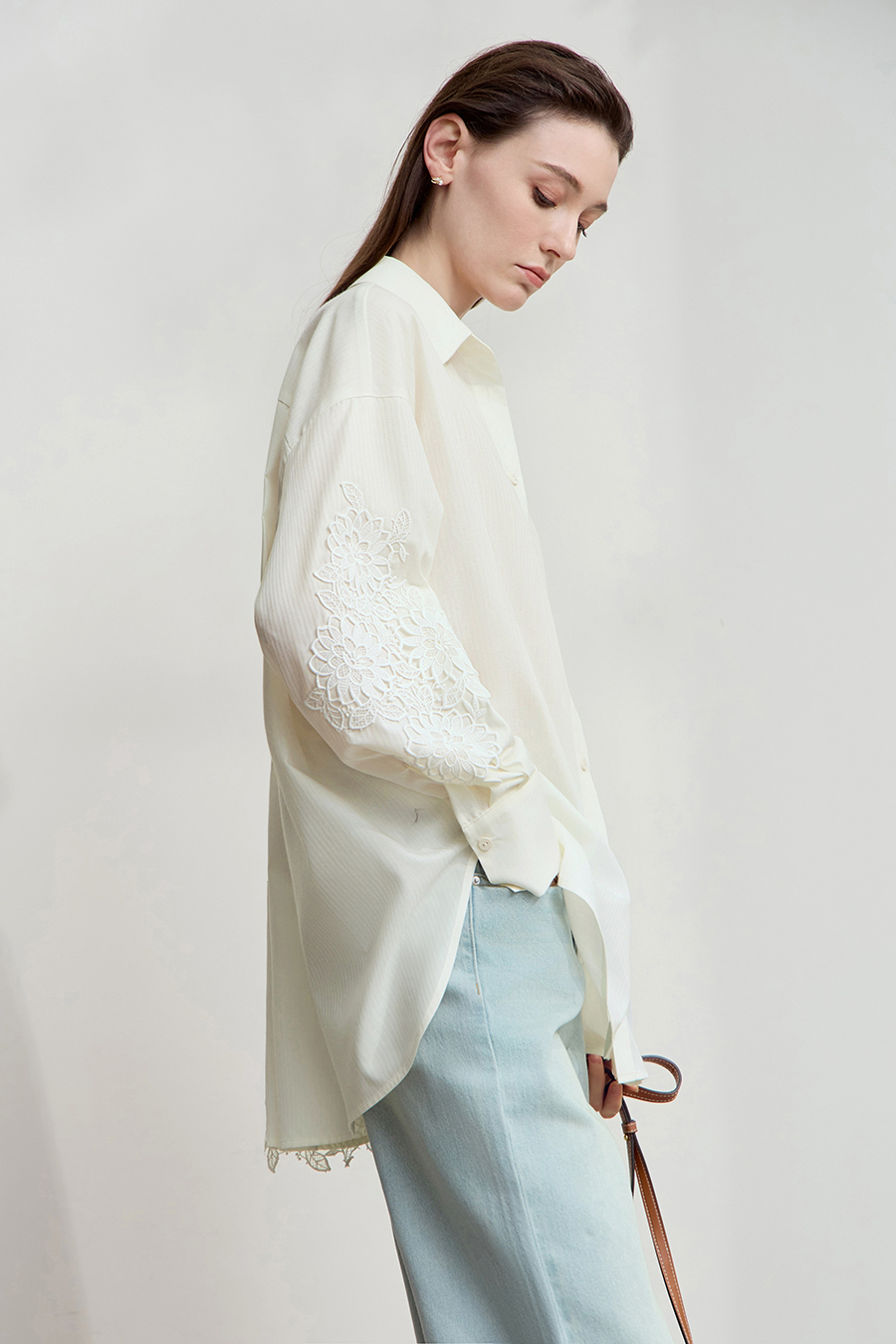Cut-out Lace Spliced Shirt