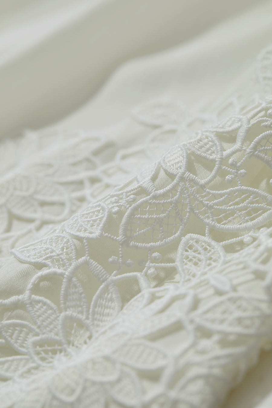 Cut-out Lace Spliced Shirt