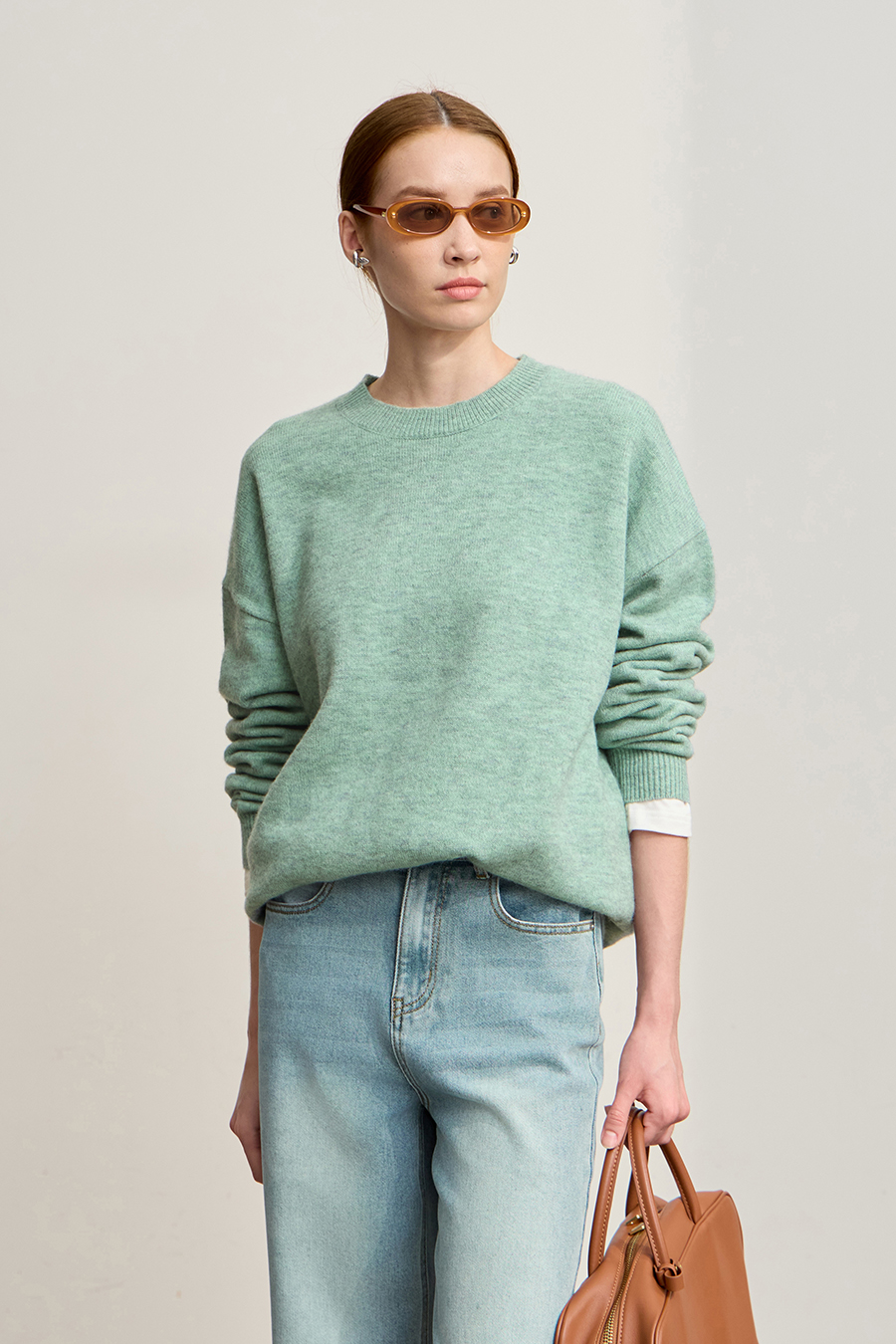Oversized Drop Shoulder Wool Yarn Sweater
