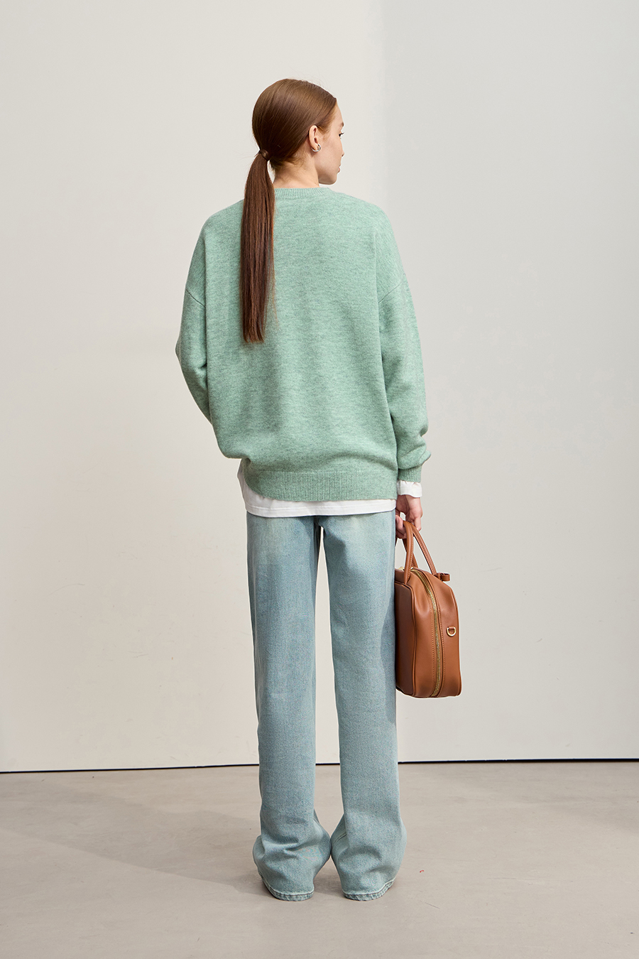 Oversized Drop Shoulder Wool Yarn Sweater