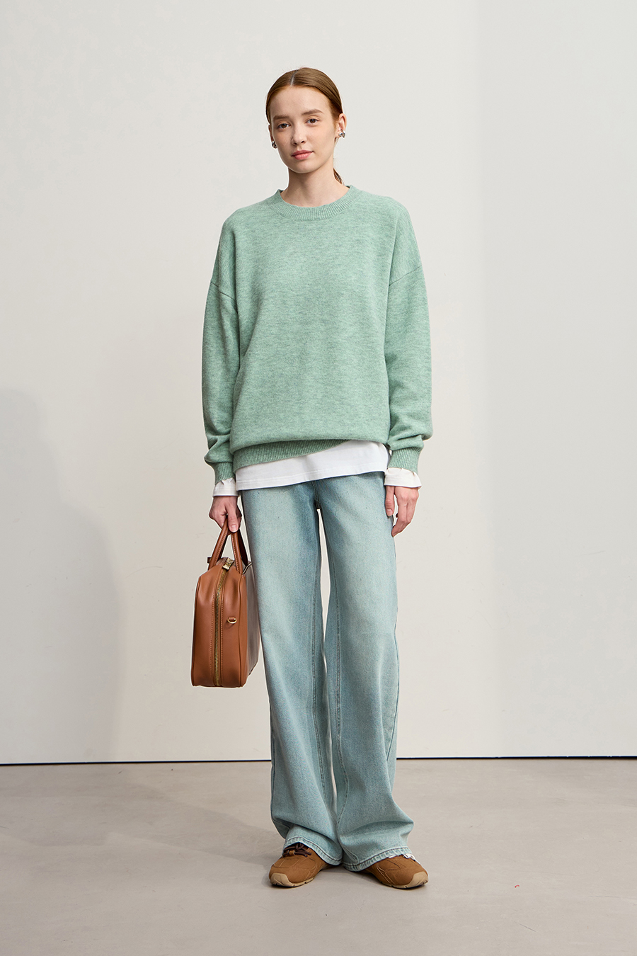 Oversized Drop Shoulder Wool Yarn Sweater