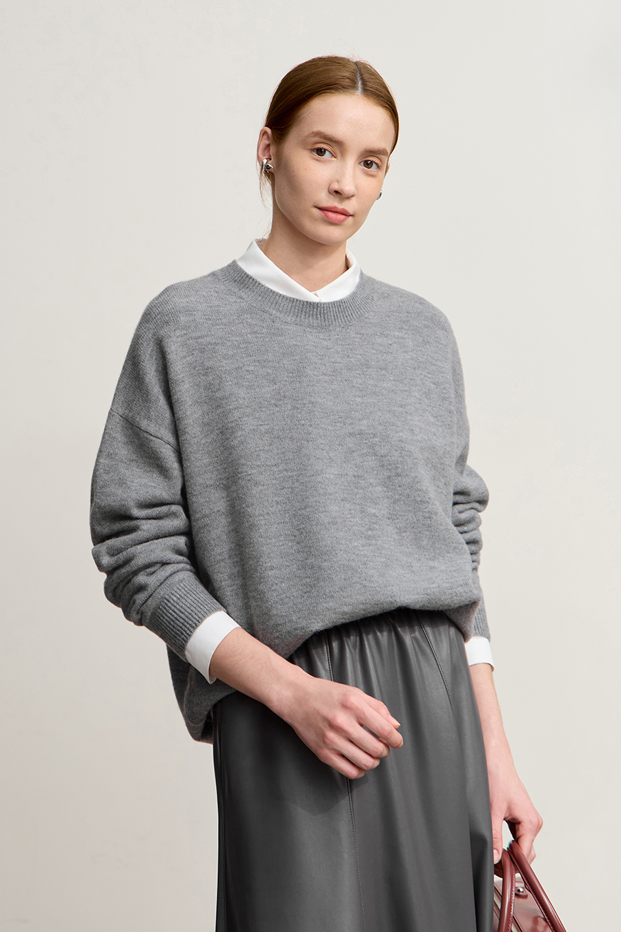 Oversized Drop Shoulder Wool Yarn Sweater
