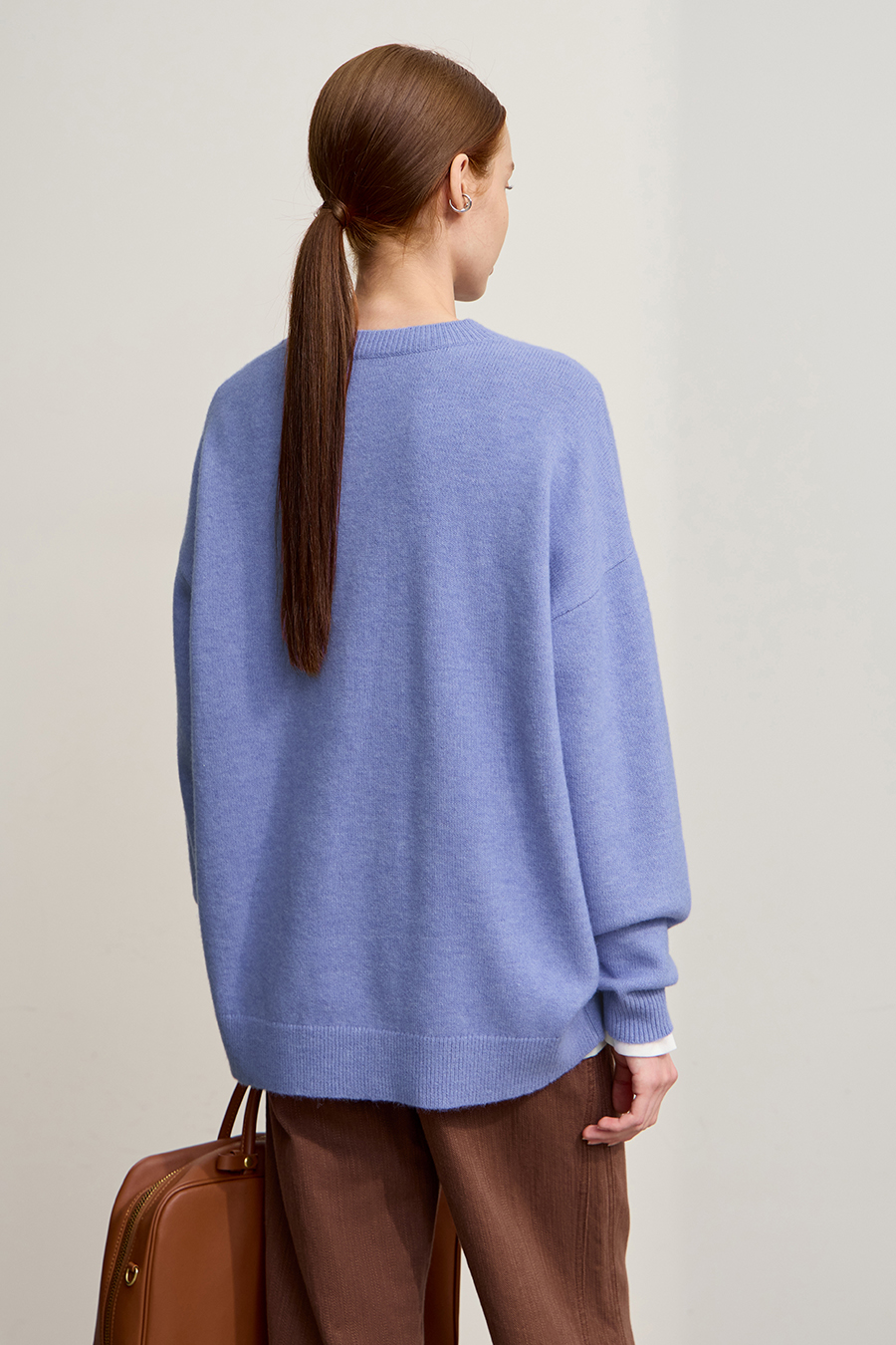 Oversized Drop Shoulder Wool Yarn Sweater