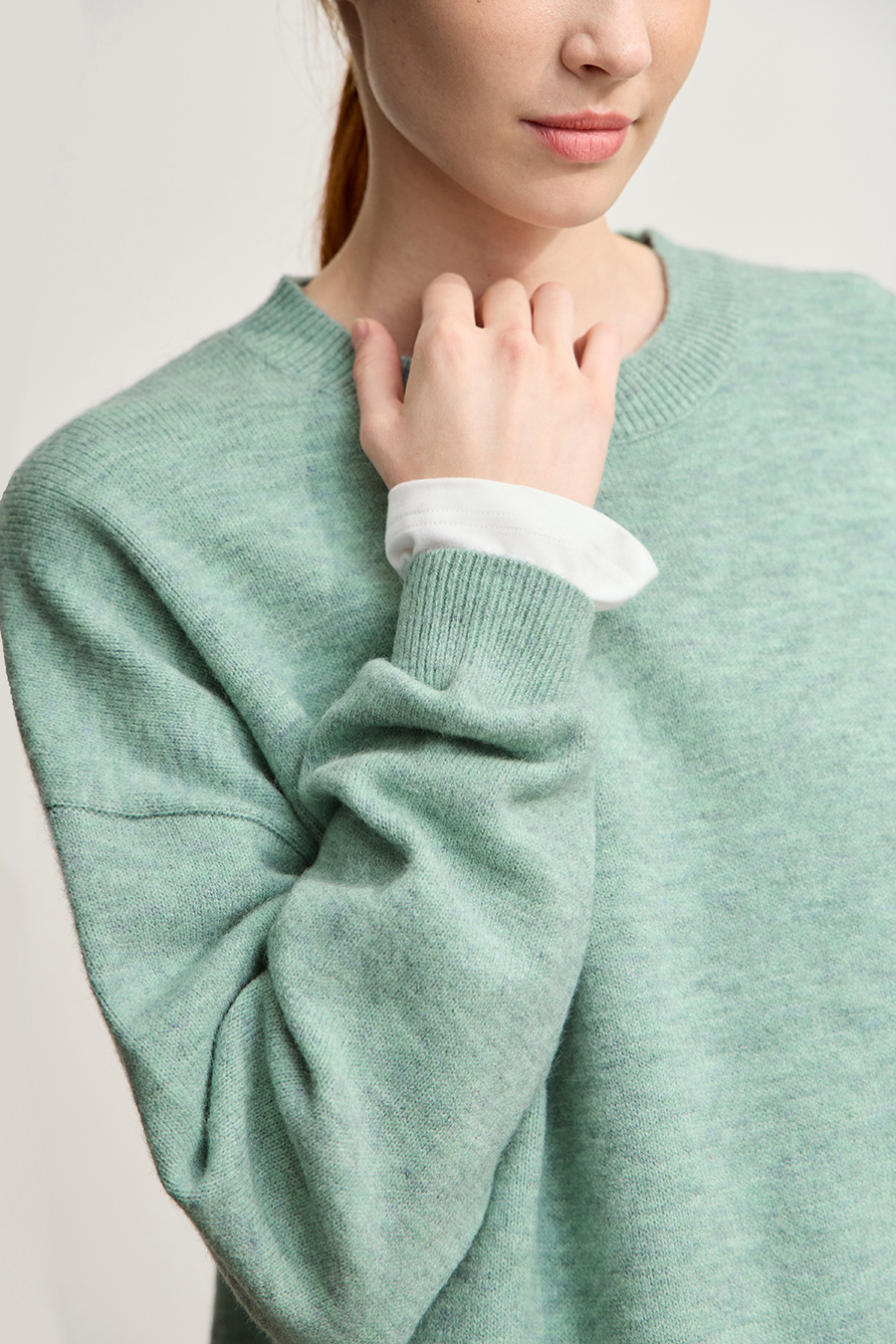 Oversized Drop Shoulder Wool Yarn Sweater