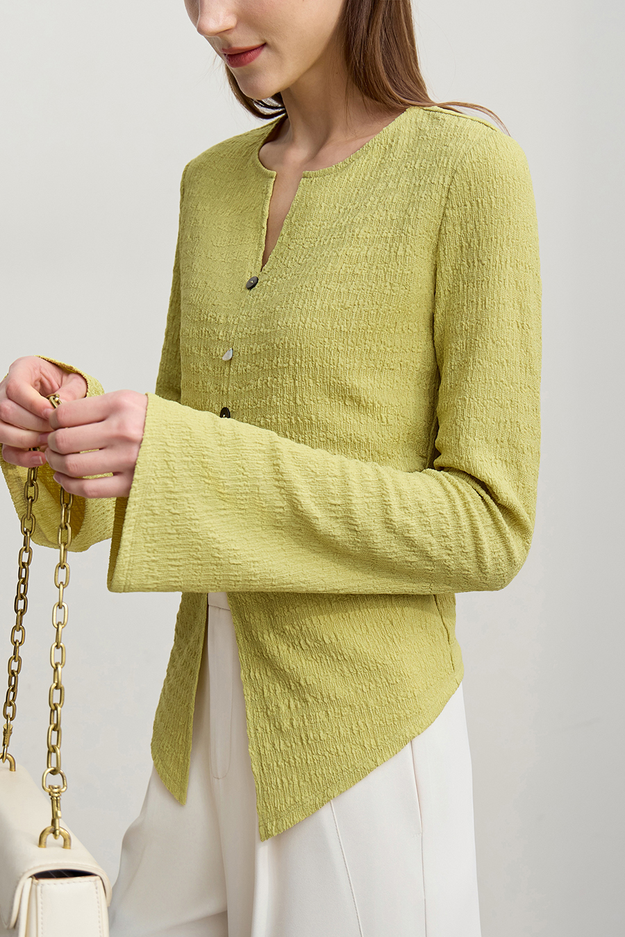 Slim Fit Micro Flare Sleeve T-Shirt|AMII-AMII.com