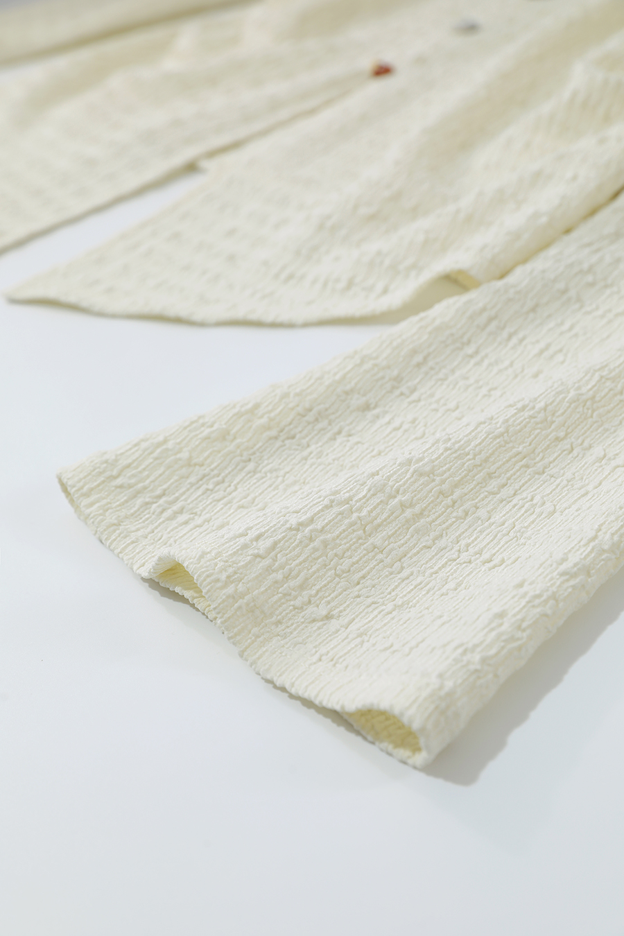 Slim Fit Micro Flare Sleeve T-Shirt|AMII-AMII.com