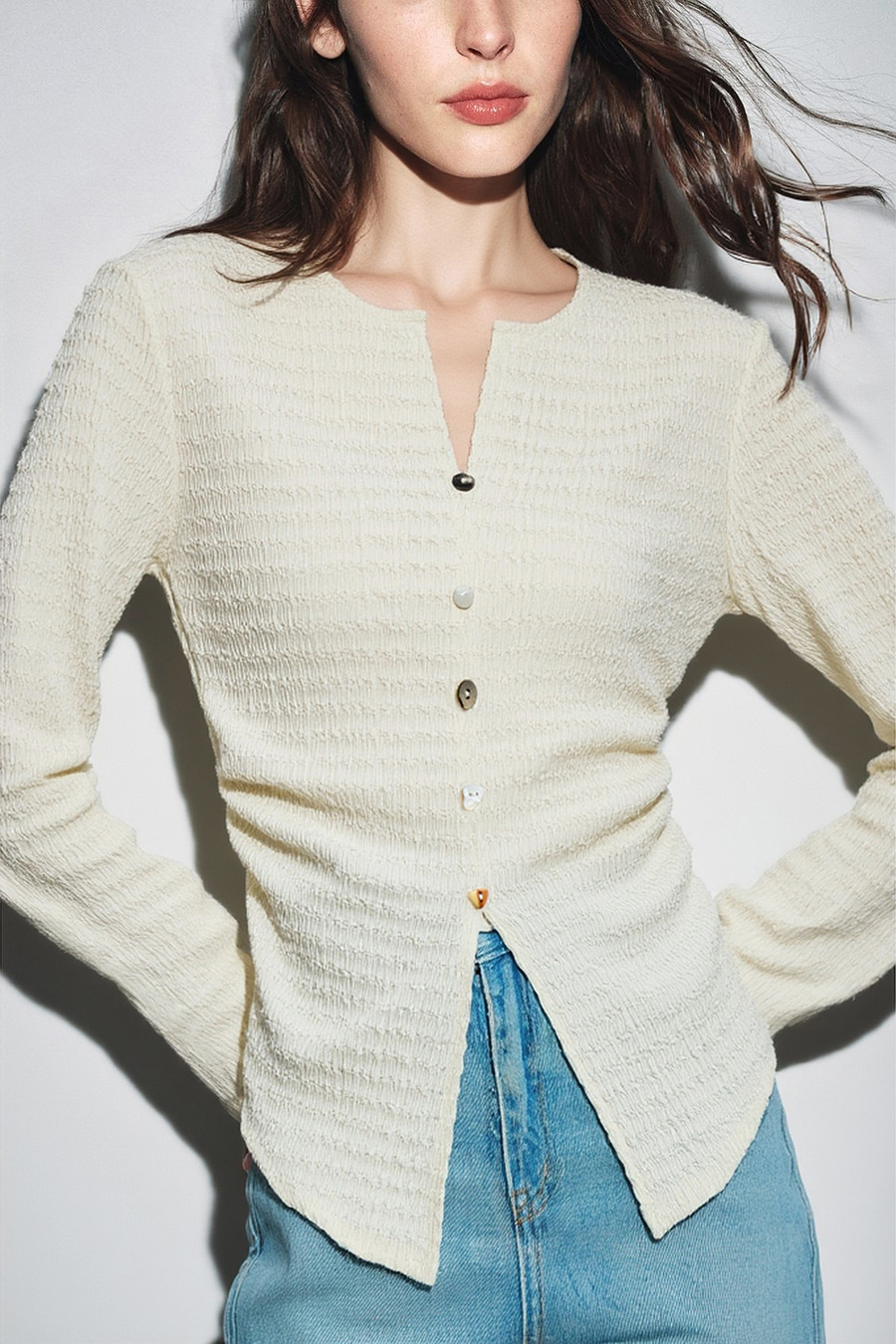 Slim Fit Micro Flare Sleeve T-Shirt|AMII