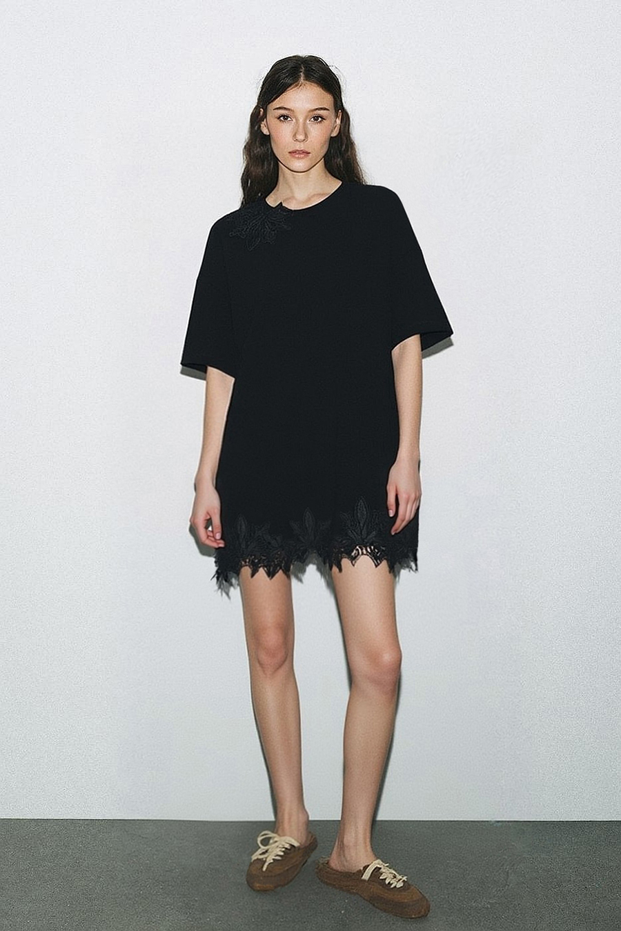 Lace Patchwork Air Layer T-shirt