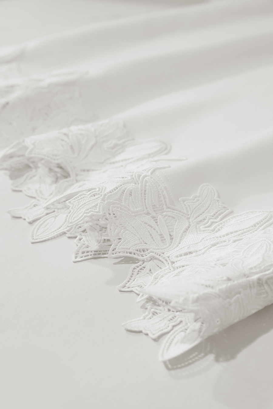 Lace Patchwork Air Layer T-shirt