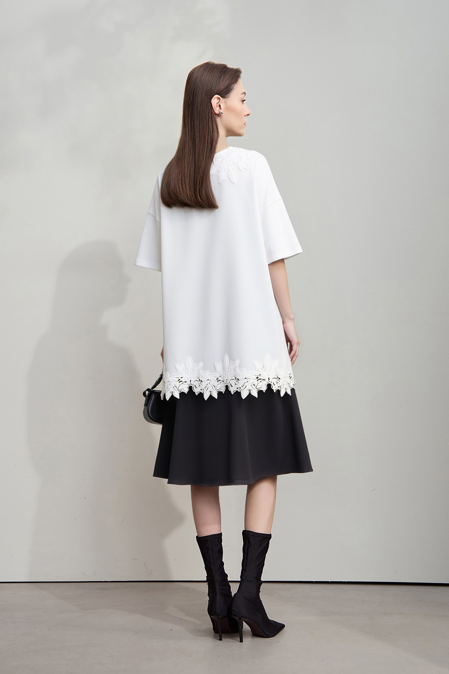 Lace Patchwork Air Layer T-shirt