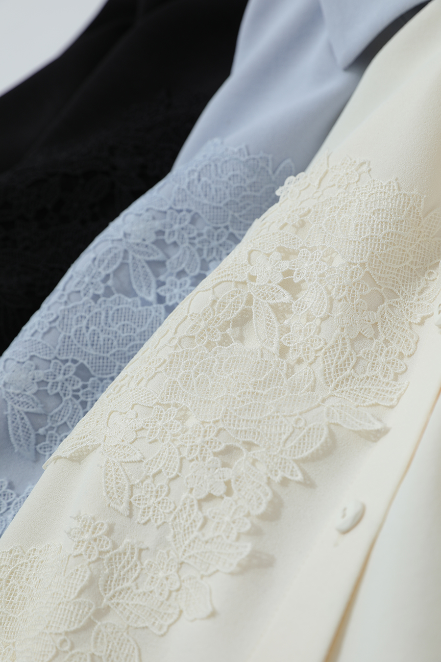 Lapel Lace Spliced Chiffon Top