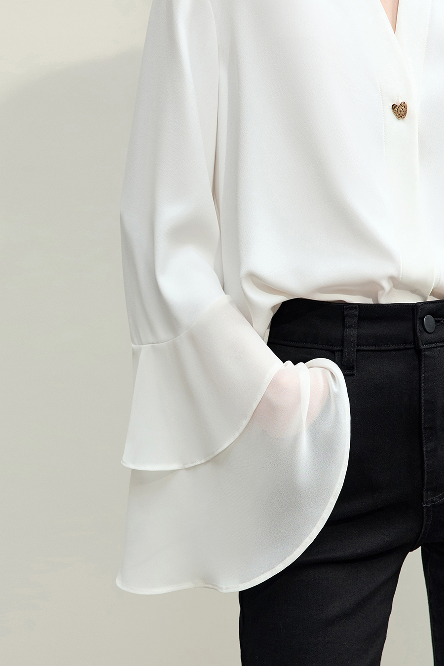 V-Neck Ruffled Chiffon Top