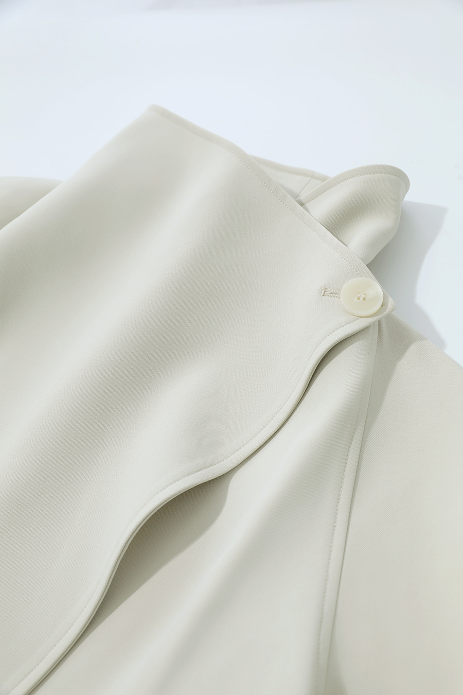 Wide Lapel Belted Trench Coat|AMII-AMII.com