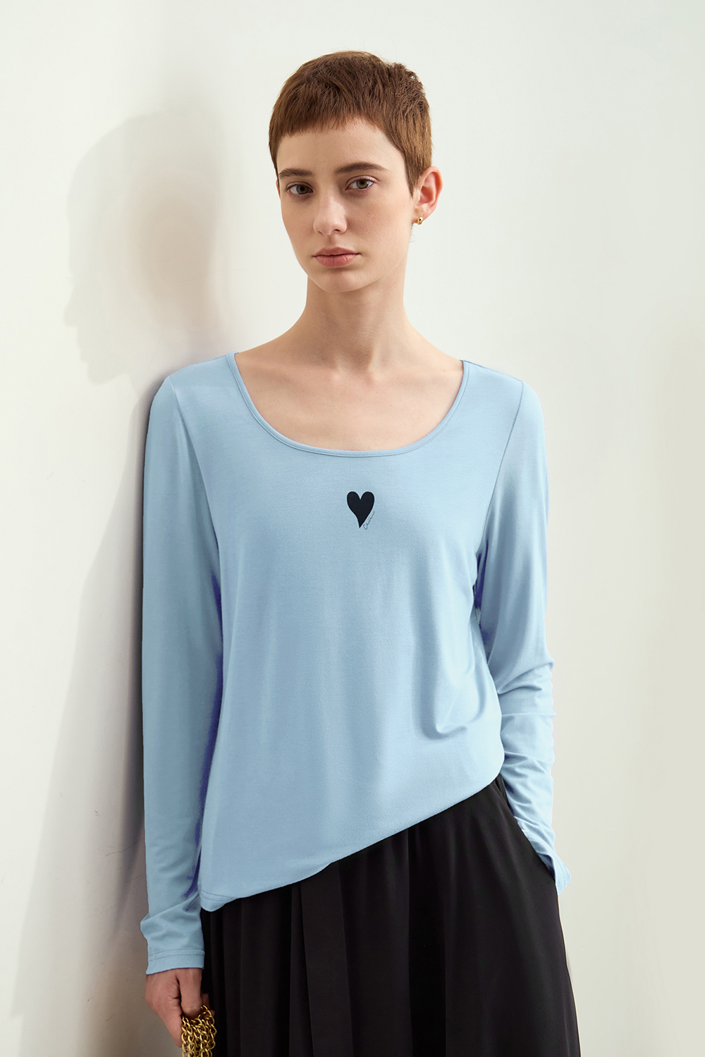 Heart Print U-neck T-shirt