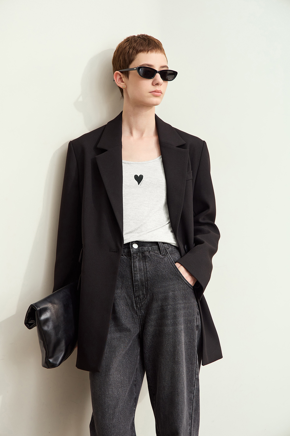 Heart Print U-neck T-shirt