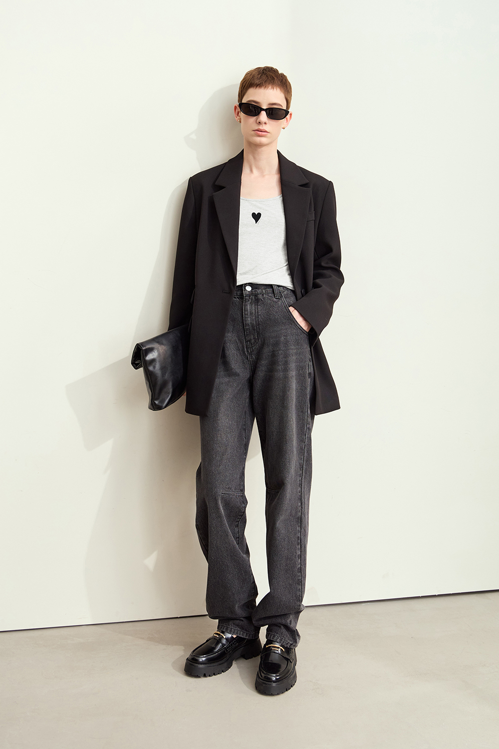 Heart Print U-neck T-shirt