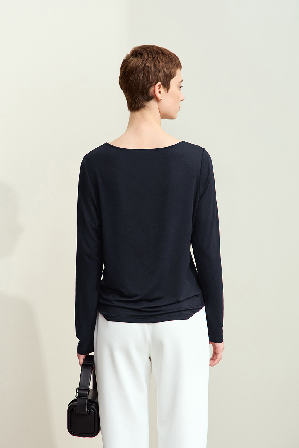 Heart Print U-neck T-shirt