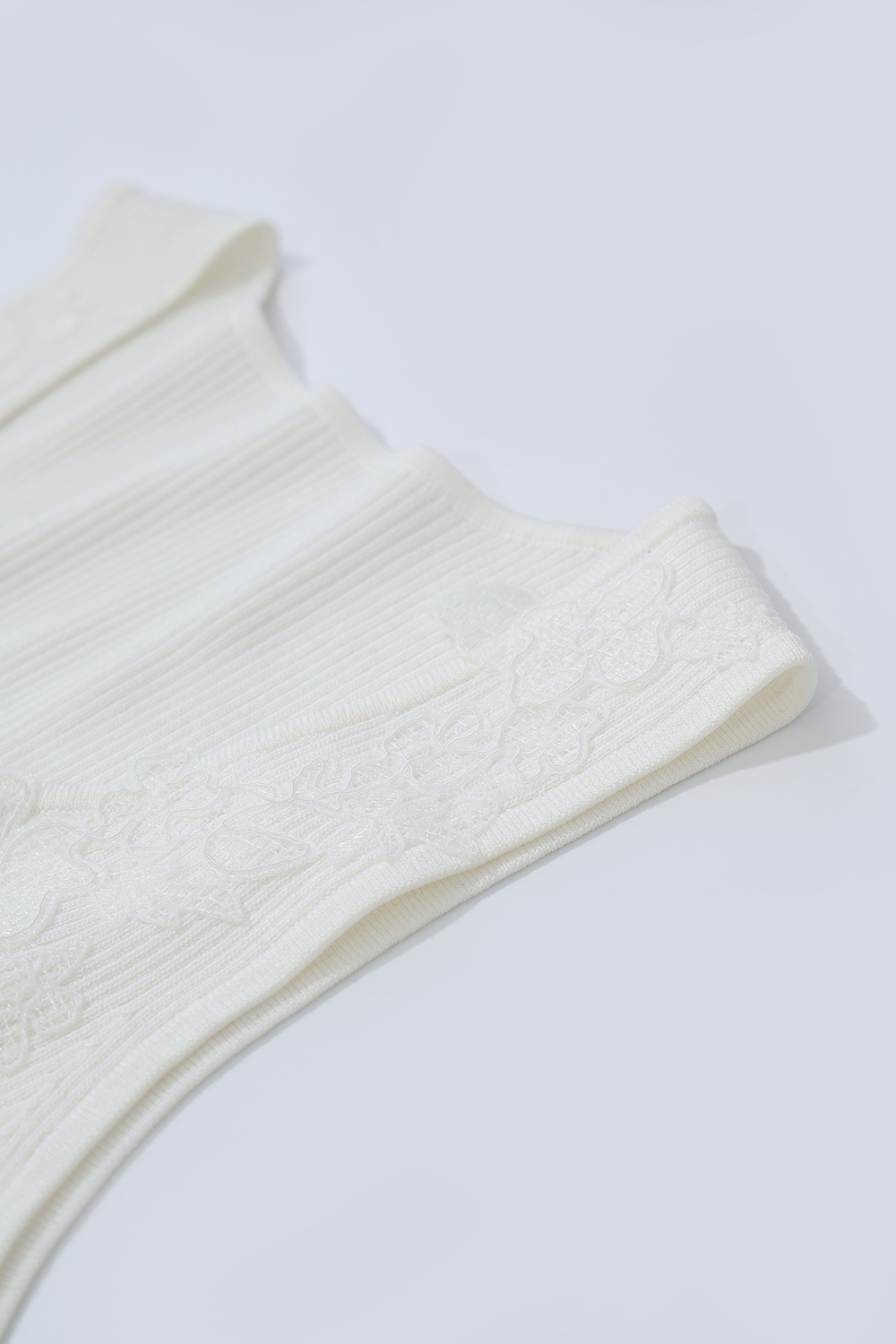 Lace Spliced Camisole|AMII