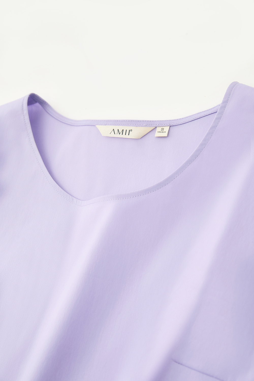 Round Neck Lantern Sleeve Shirt