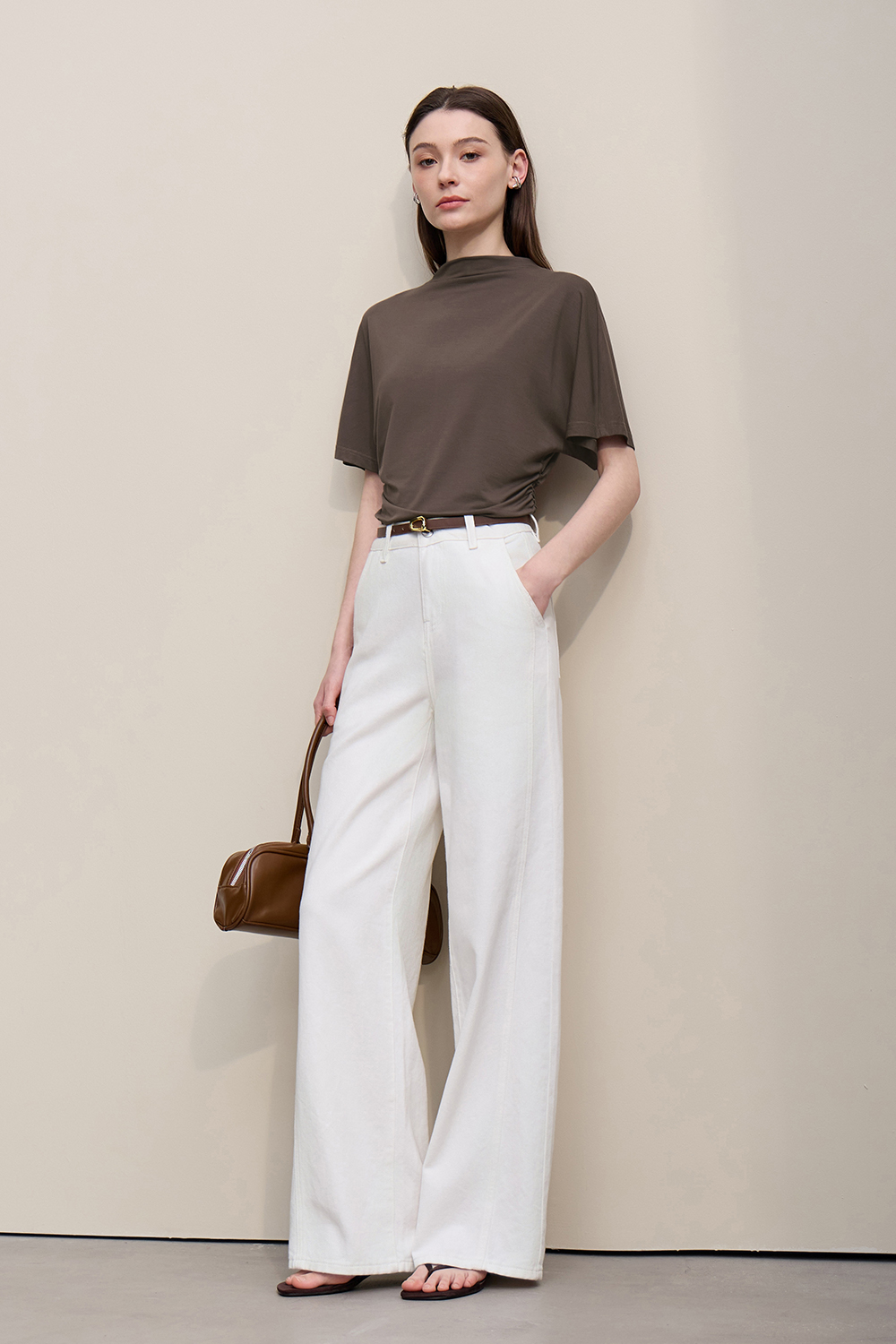 Semi-high Neck Waist T-shirt