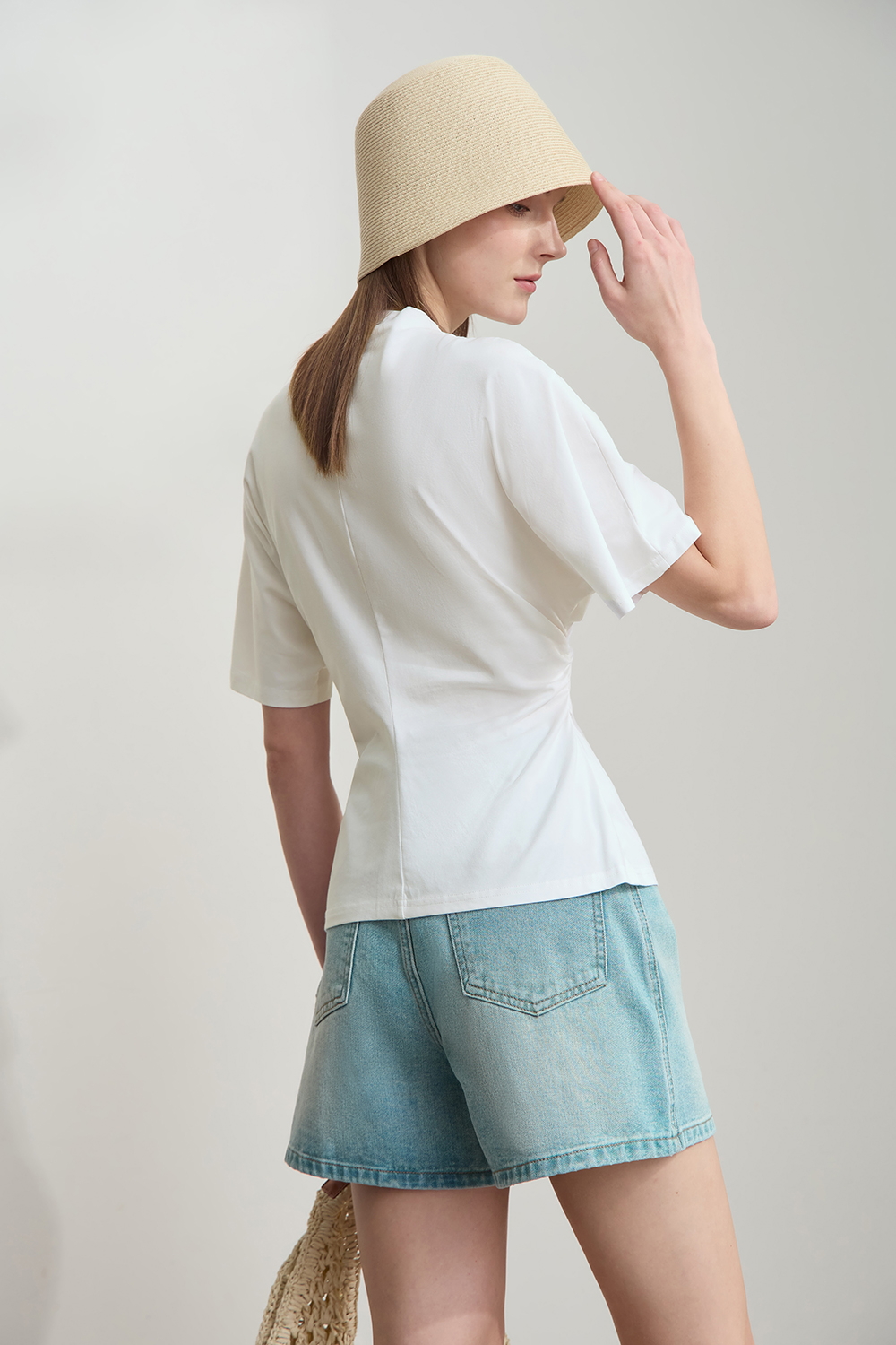 Semi-high Neck Waist T-shirt