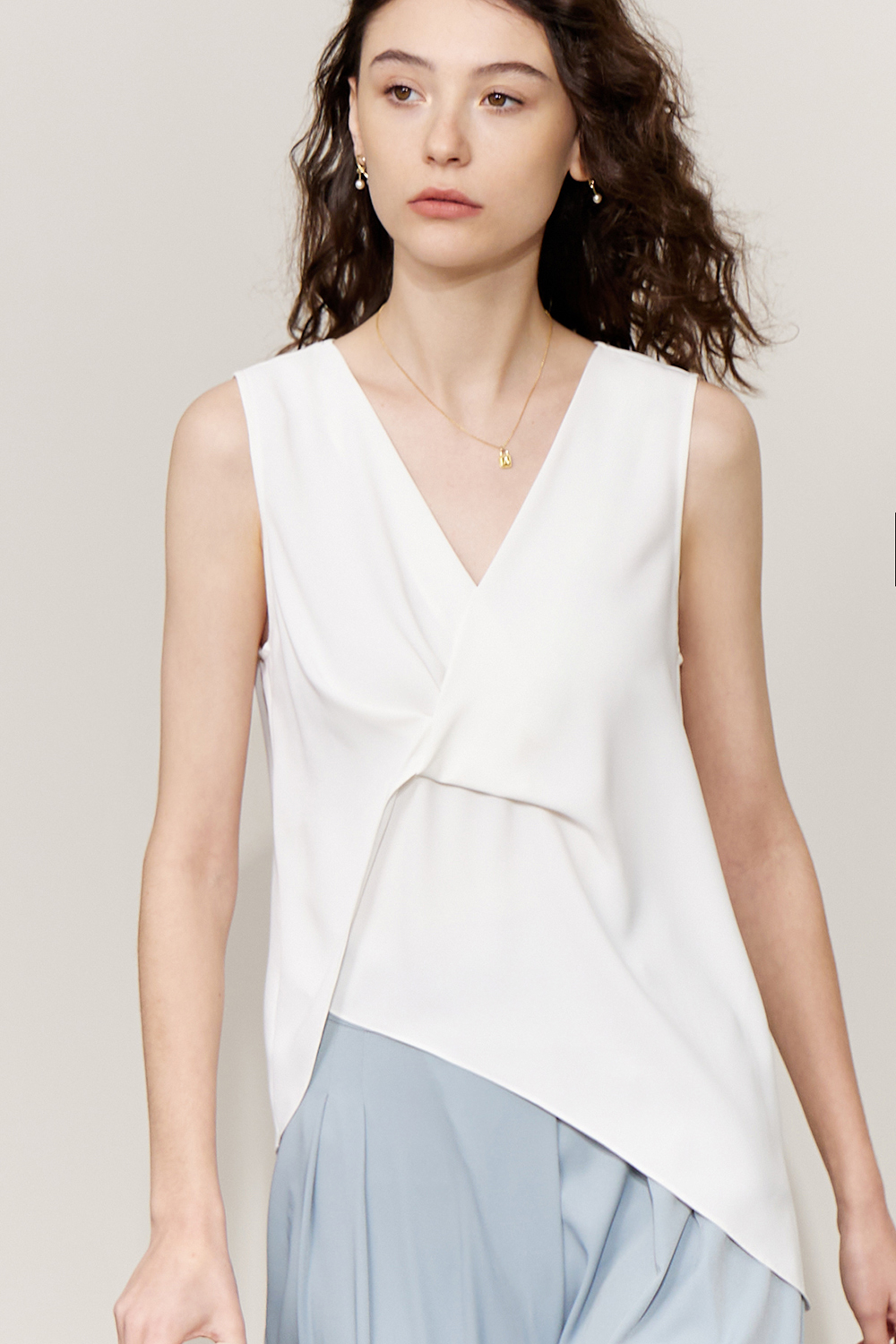 V-neck Twist Chiffon Top