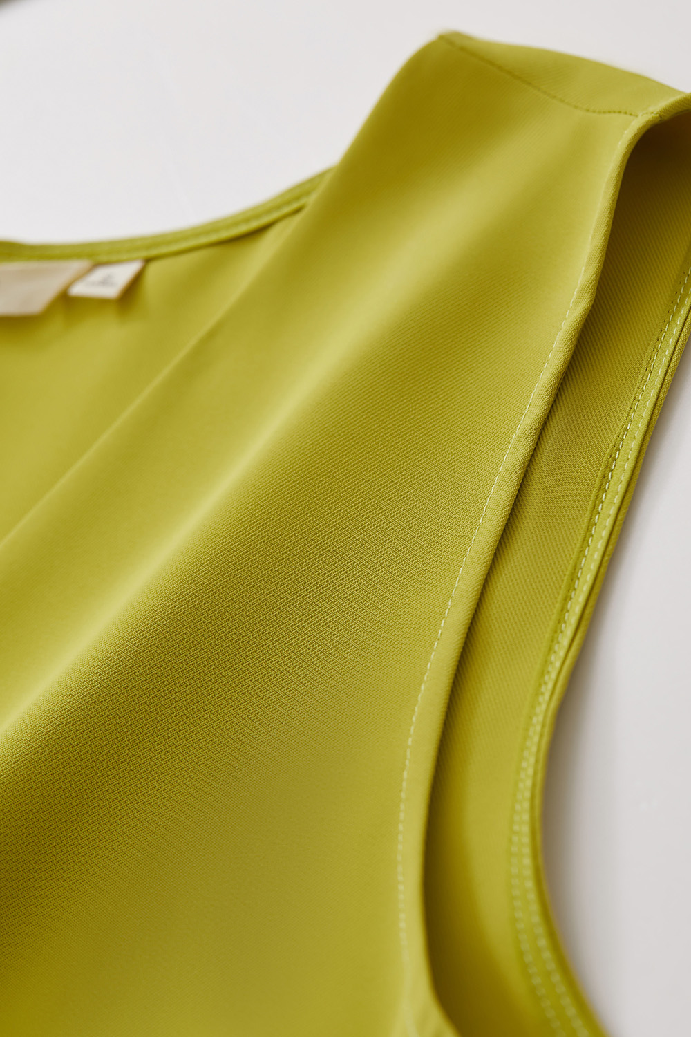 V-neck Twist Chiffon Top