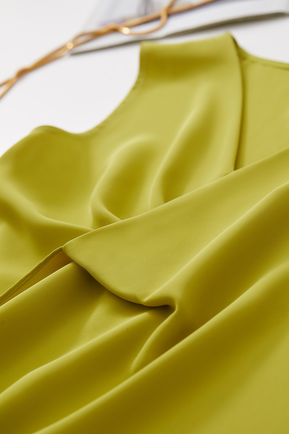 V-neck Twist Chiffon Top