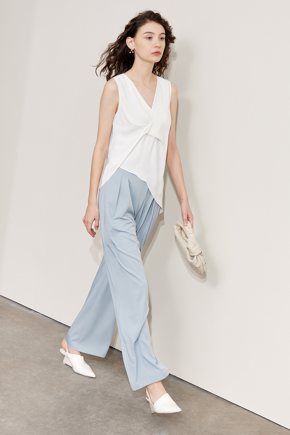 V-neck Twist Chiffon Top