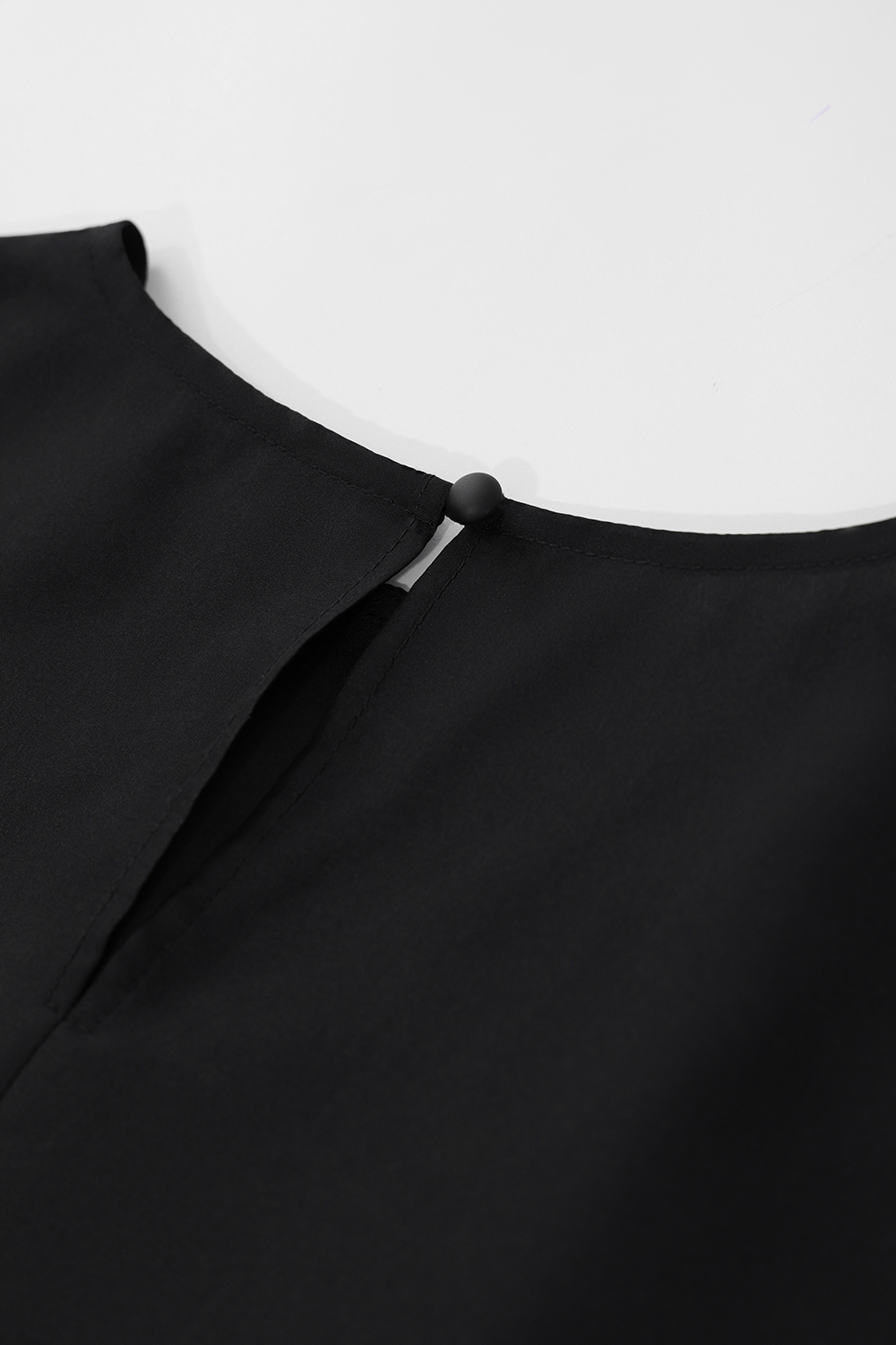 Lace Spliced Silk Top|AMII