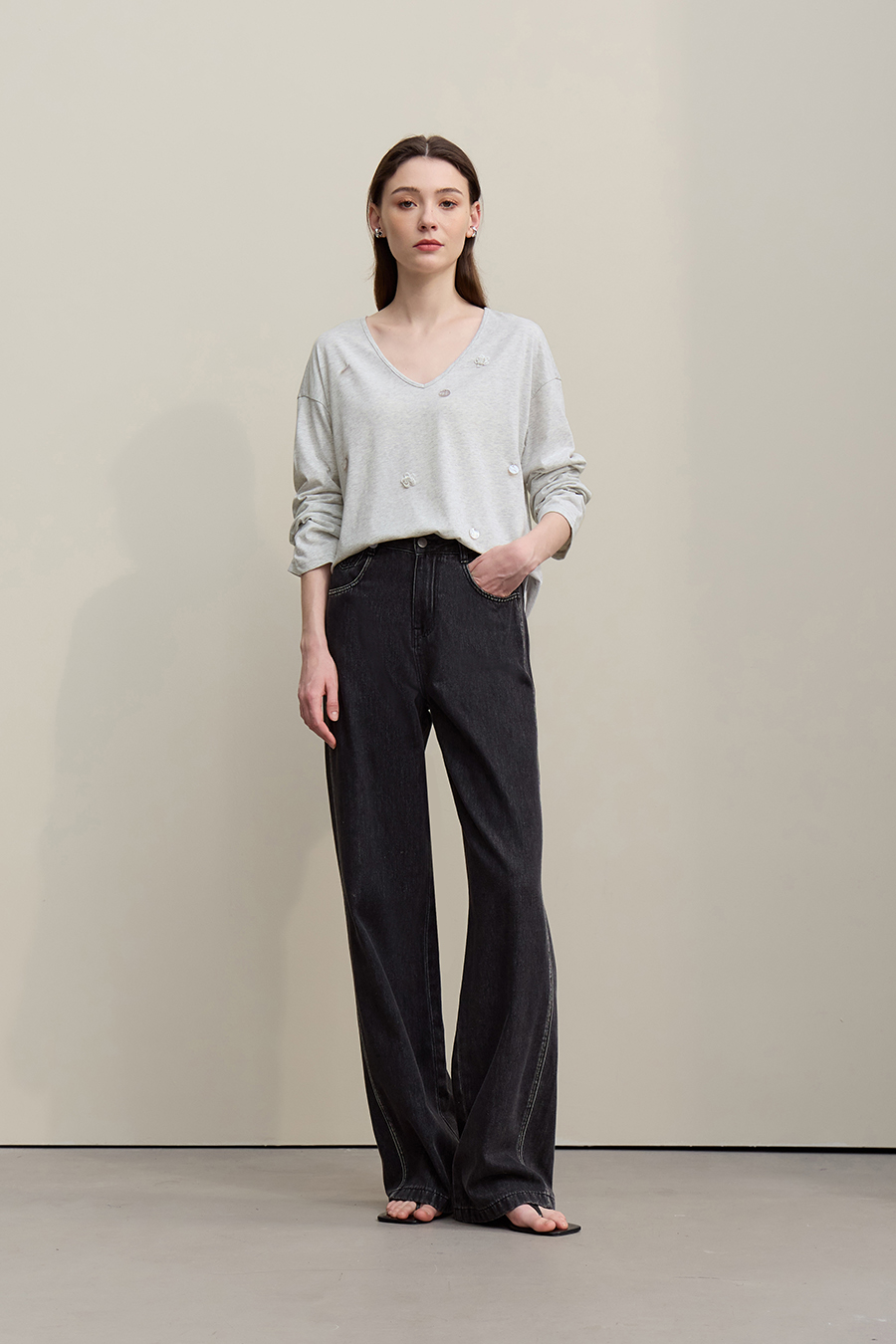 Sequin Decorated T-shirt