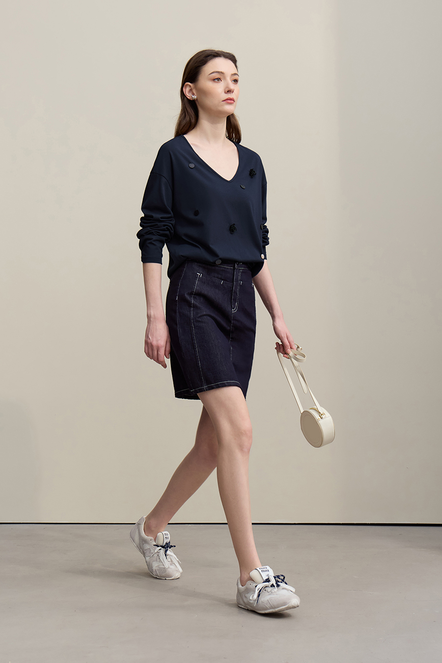 Sequin Decorated T-shirt