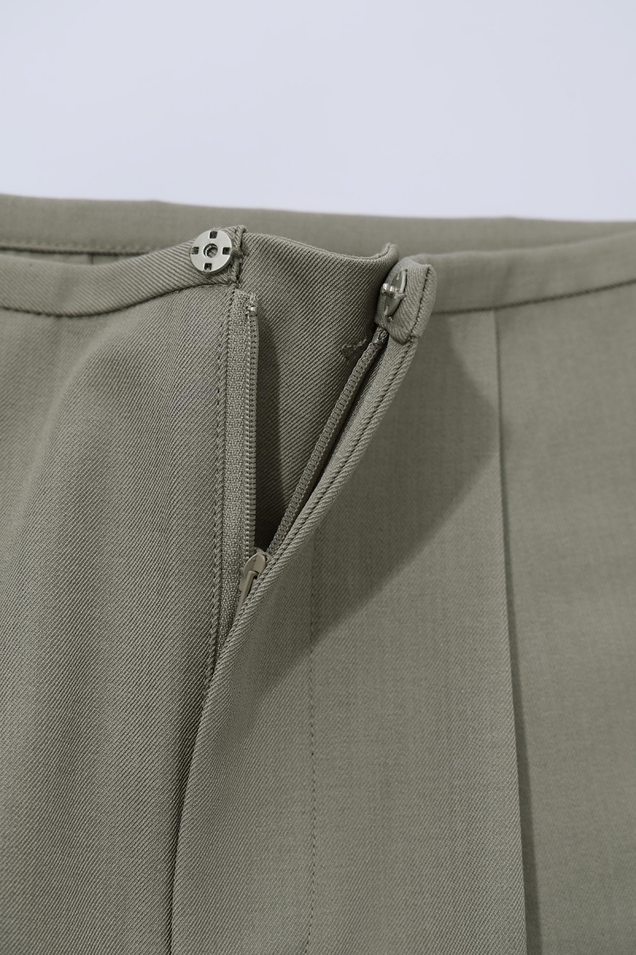 Commuter Tapered Casual Pants|AMII