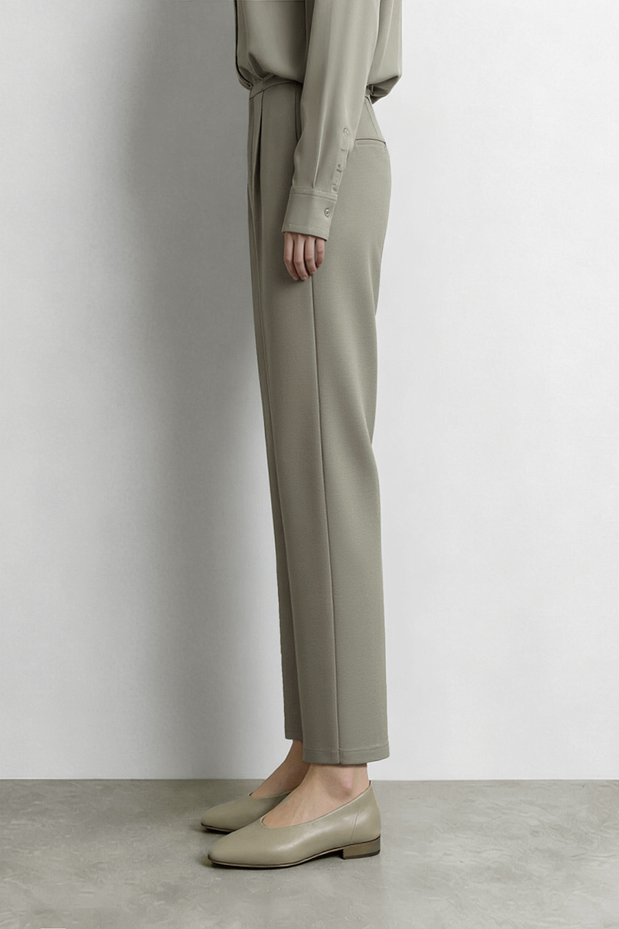 Commuter Tapered Casual Pants|AMII