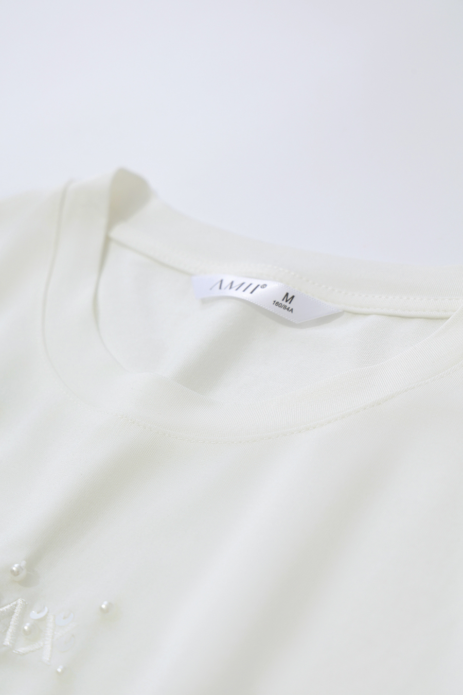 Letter Embroidery Beaded T-Shirt|AMII