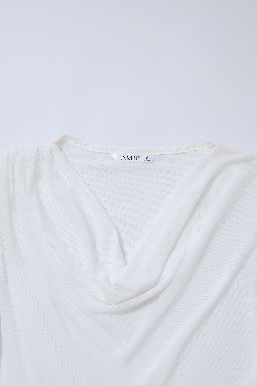 Draped Neck Ruched Mesh Tee | AMII