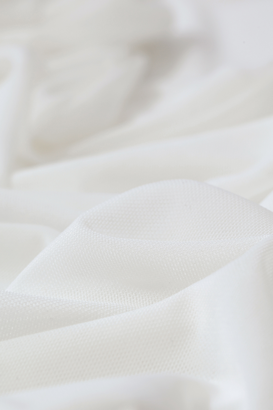 Draped Neck Ruched Mesh Tee | AMII