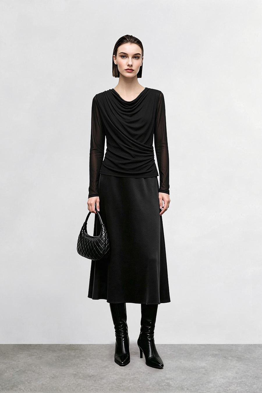 Draped Neck Ruched Mesh Tee | AMII