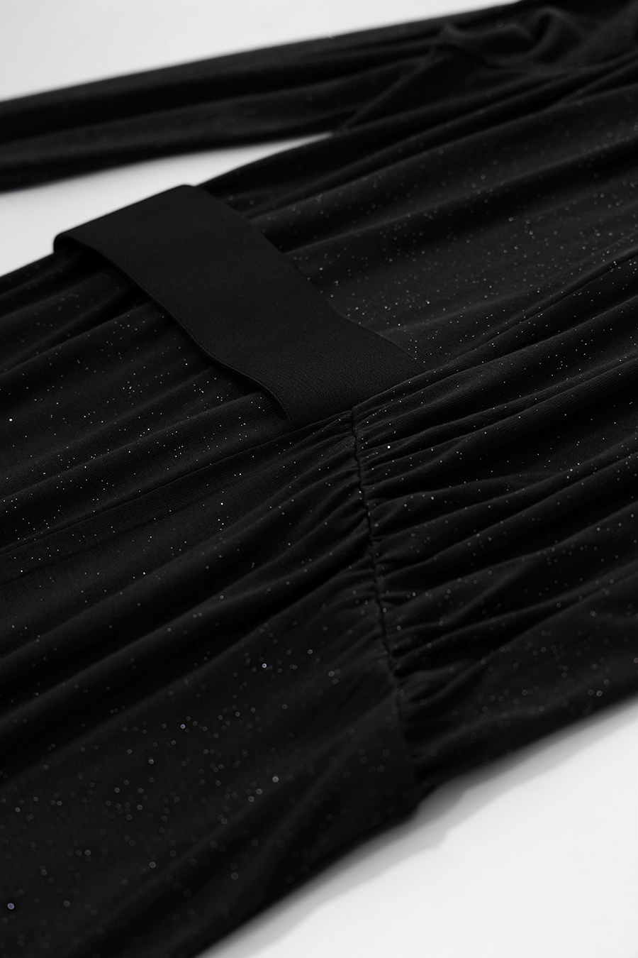 V-Neck Long Sleeve Dress | AMII