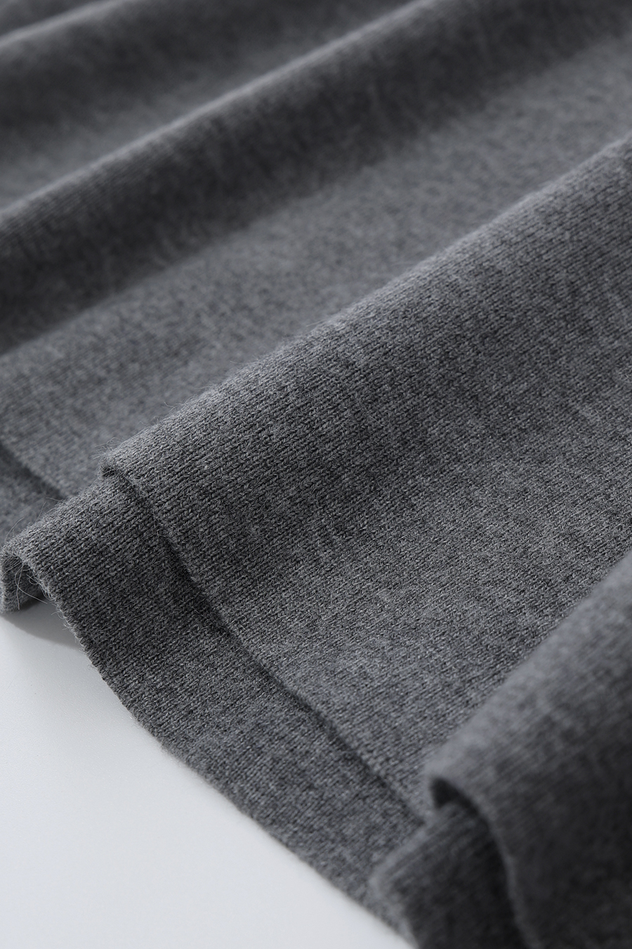 High‑neck tie‑strap loose sweater|AMII