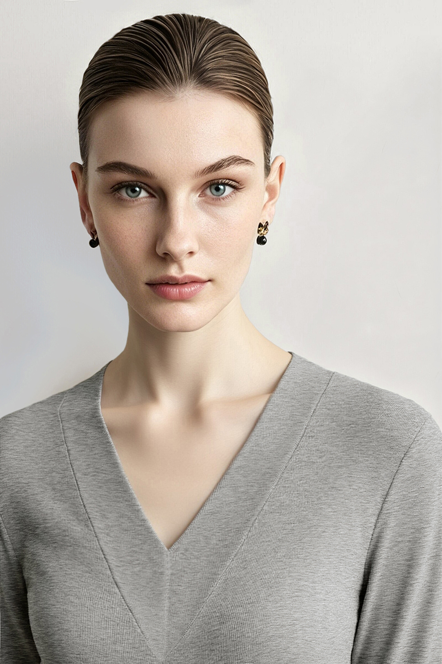 V-Neck Silver Foil Print Tee | AMII