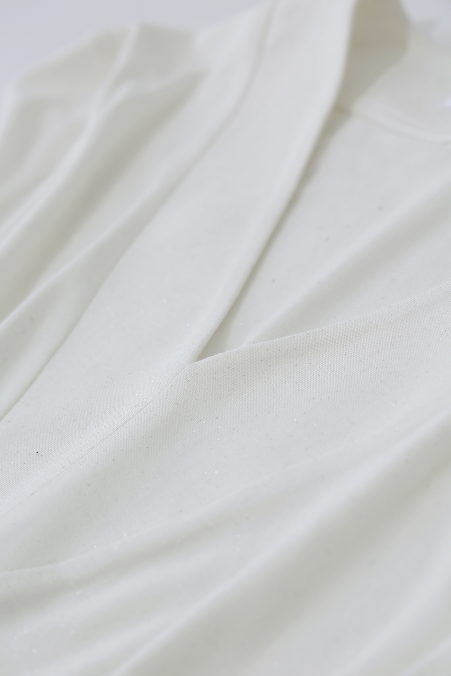 V-Neck Silver Foil Print Tee | AMII