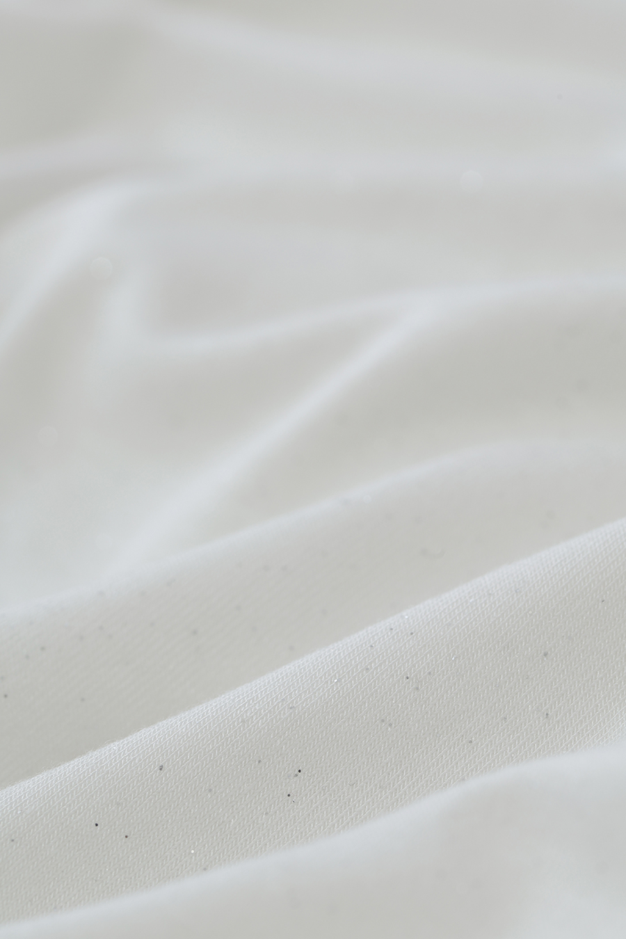 V-Neck Silver Foil Print Tee | AMII