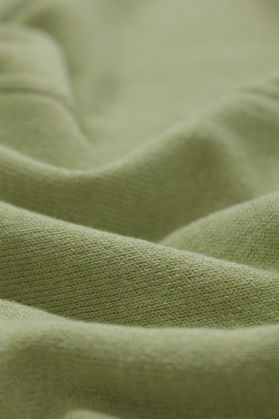 V‑neck button gathered sweater|AMII