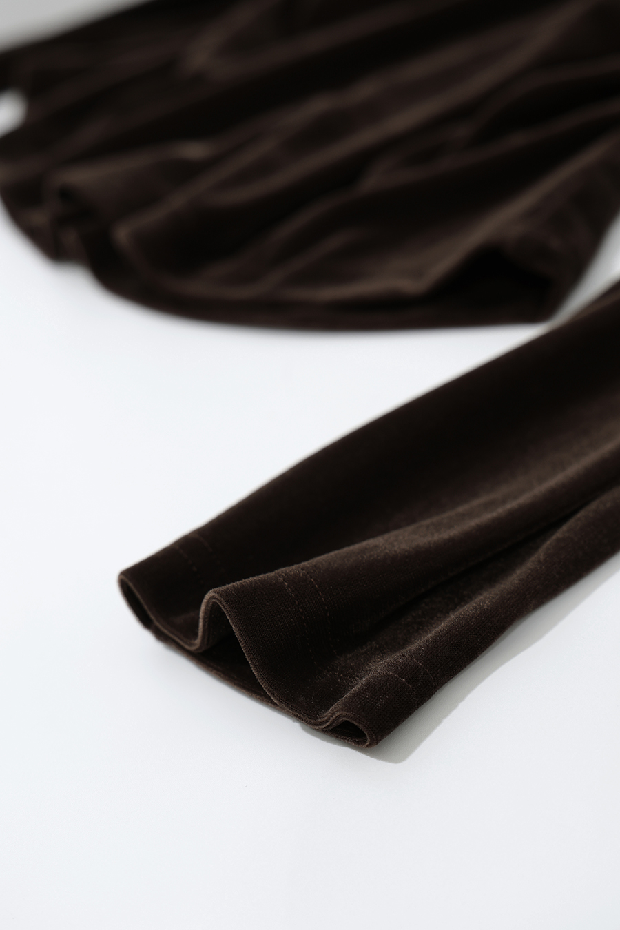 Mesh spliced velvet T‑shirt|AMII