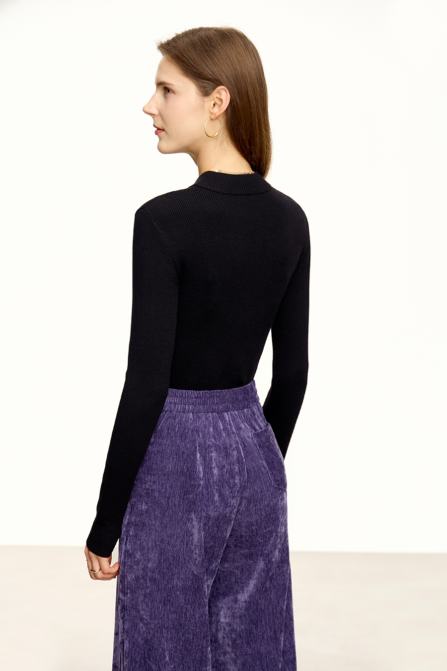 Mock Neck Ribbed Knit Sweater|AMII
