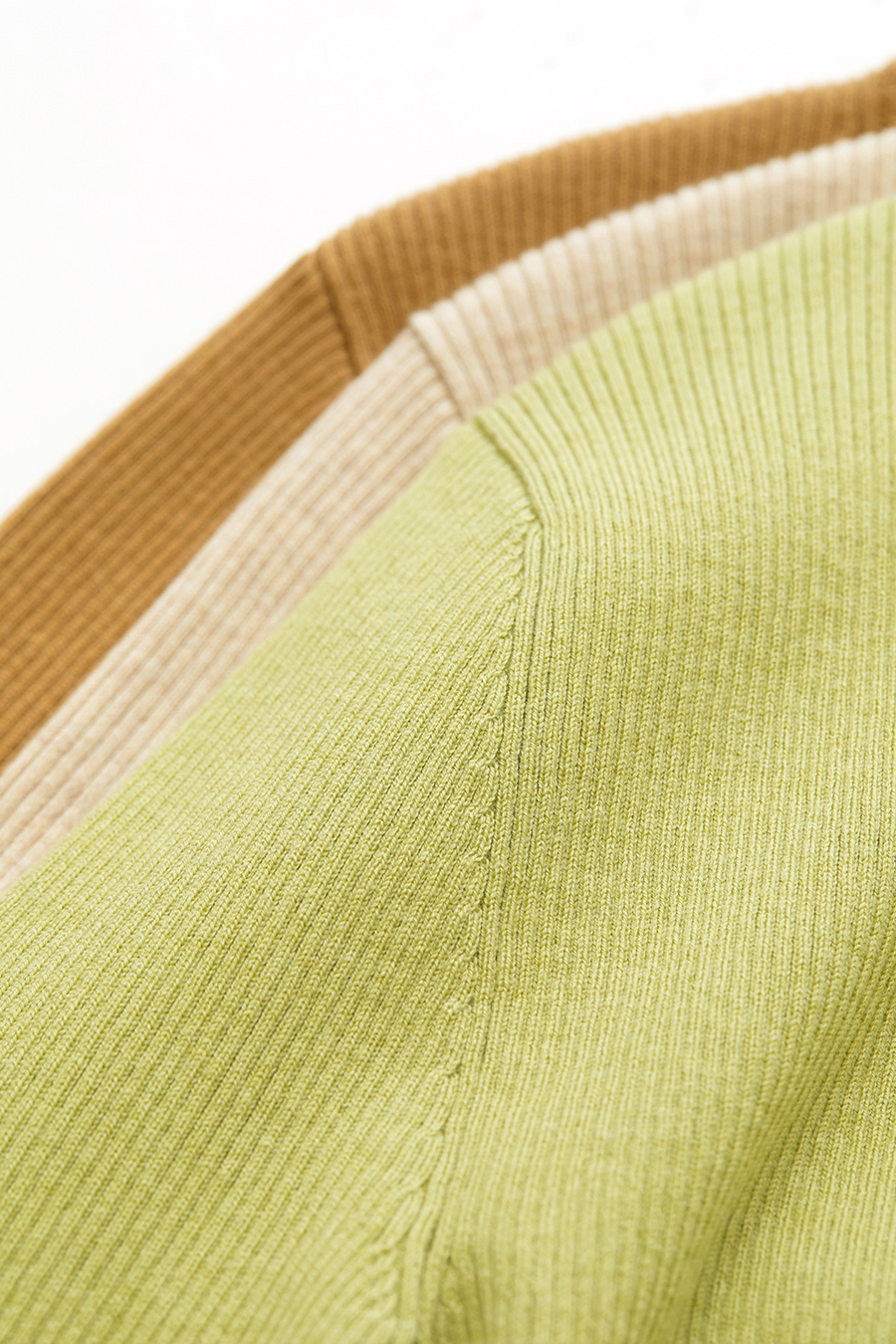 Mock Neck Ribbed Knit Sweater|AMII