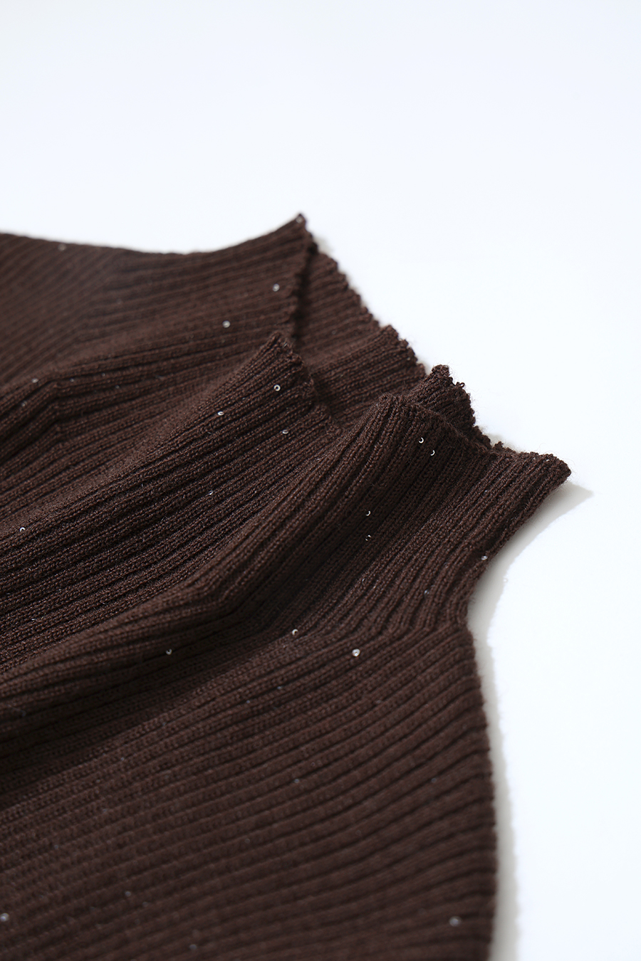 Mock Neck Sequin Yarn Sweater|AMII