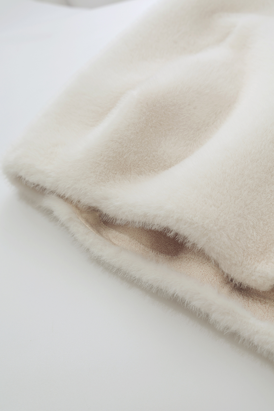 Light Luxury Hooded Eco-Friendly Fur|AMII